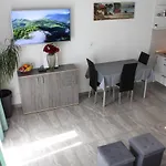 Marina - Center Apartman *