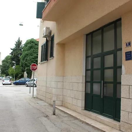 Marina - Center * سبليت