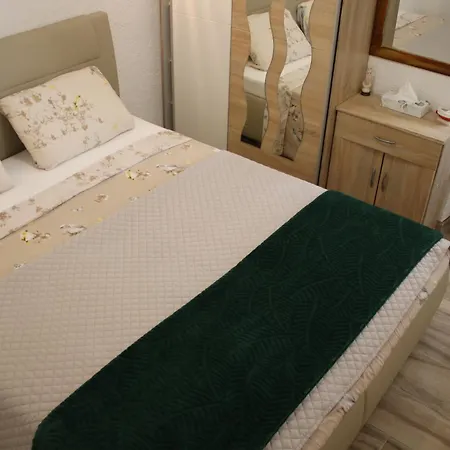 Marina - Center سبليت