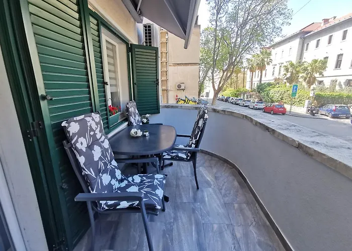 Marina - Center Апартаменты *