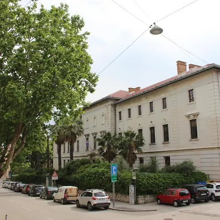 Appartement Marina - Center *